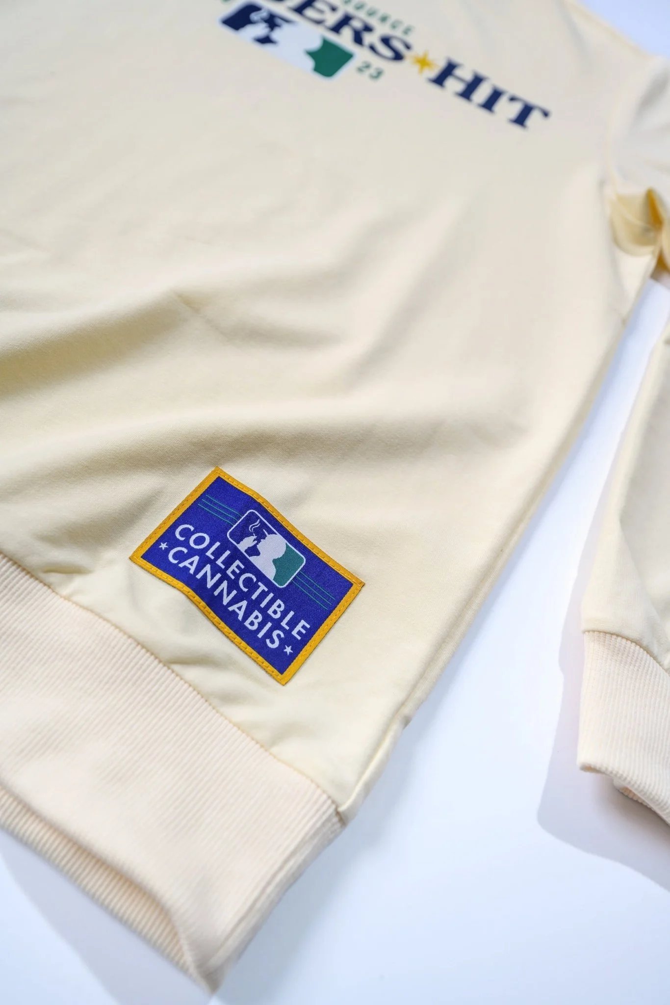 PNW '23 Off-white Crewneck - Image 5